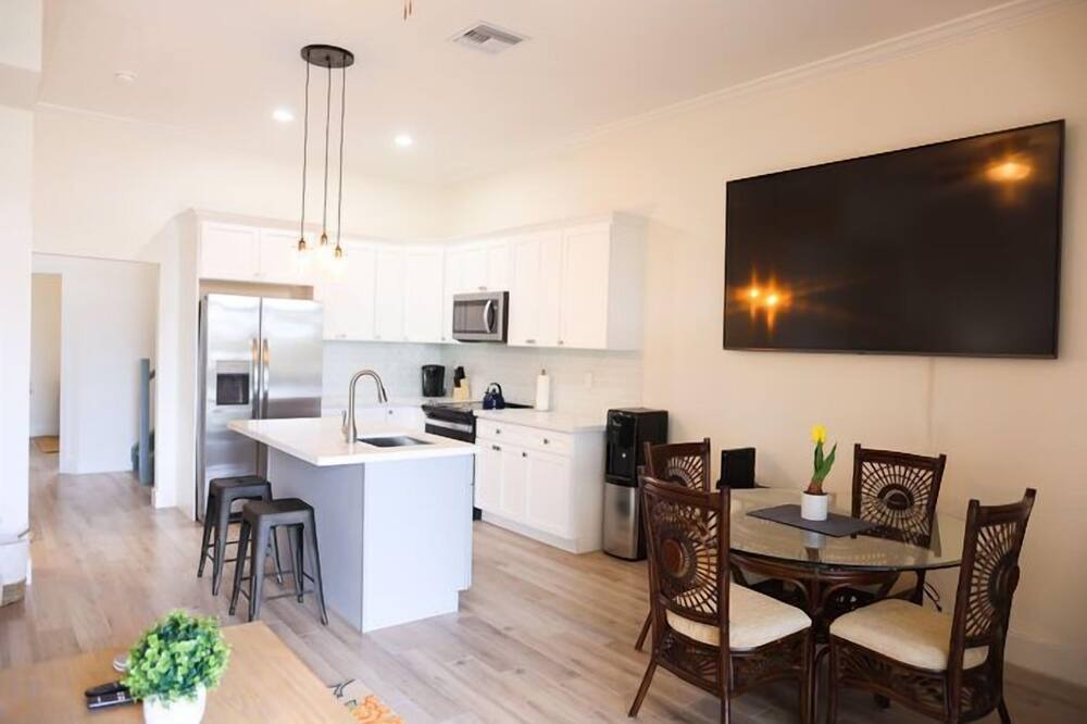 Photo of Kitchen in Lucaya