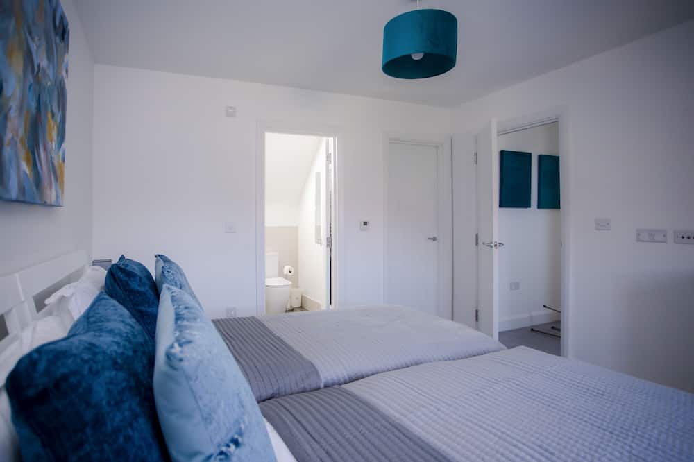 Photo of Bedroom in Saunderton