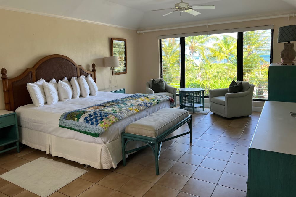 Photo of Bedroom in Winding Bay