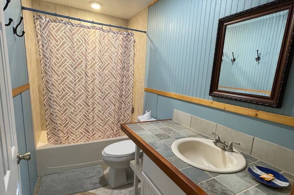 Photo of Bathroom in Great Guana Cay