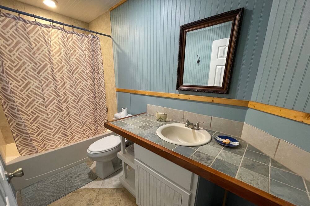 Photo of Bathroom in Great Guana Cay