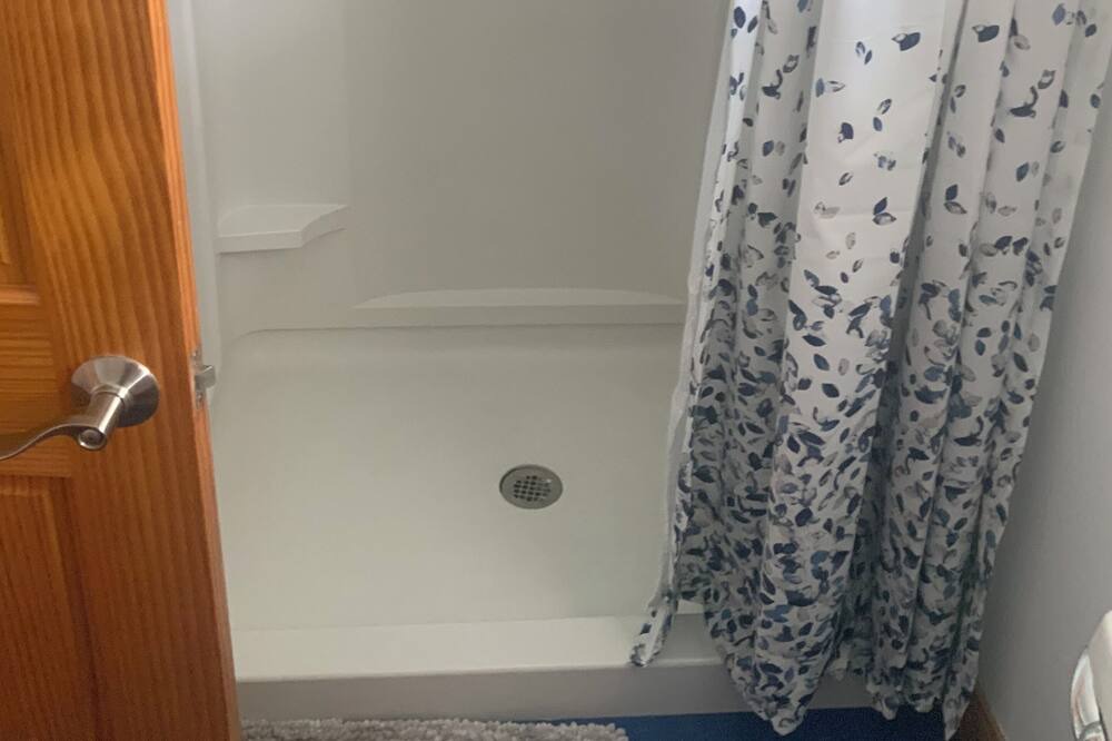 Photo of Bathroom in Bahama Palm Shores