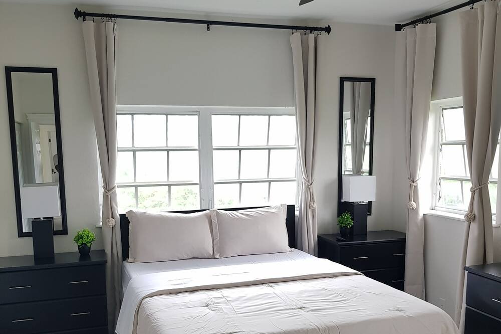Photo of Bedroom in Freeport