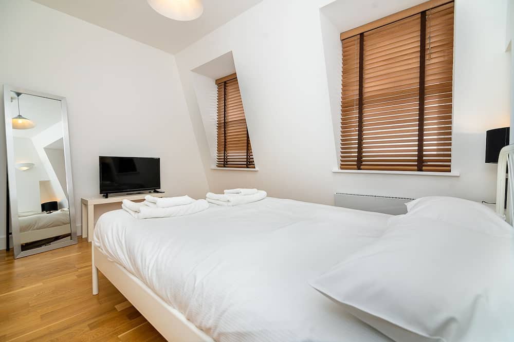 Photo of Bedroom in Farringdon