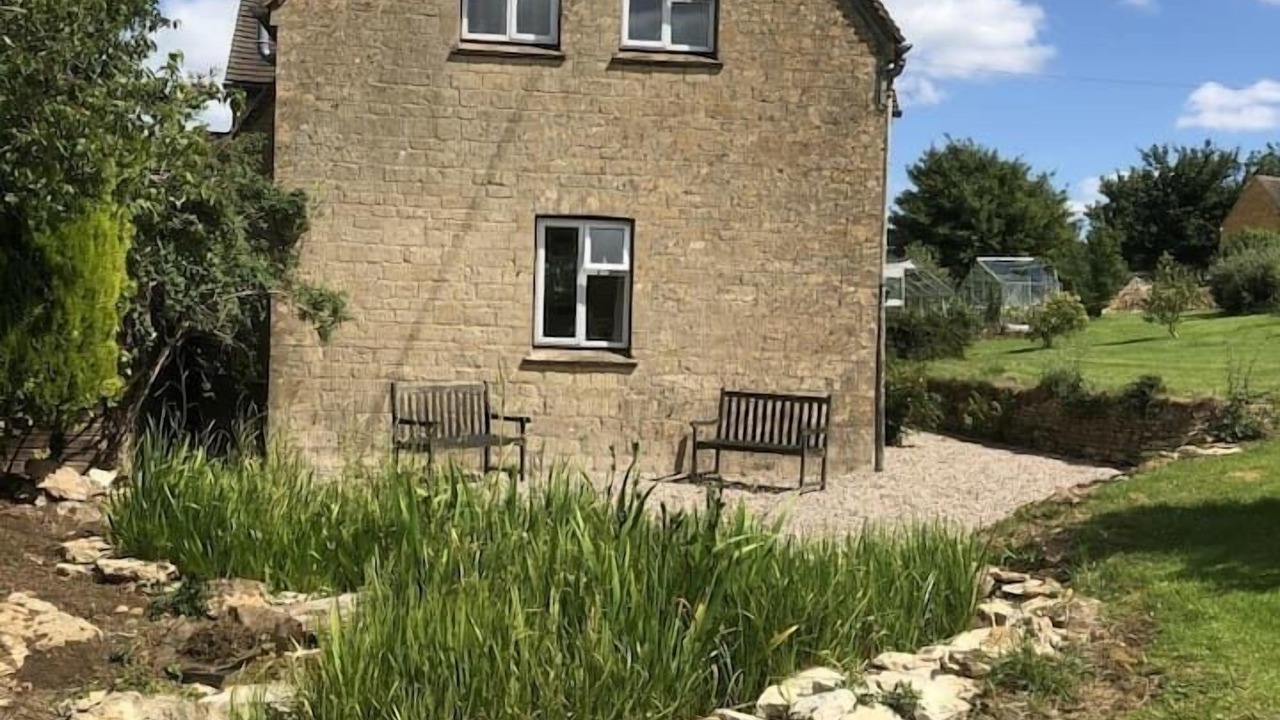 Photo of Outdoor in Dowdeswell