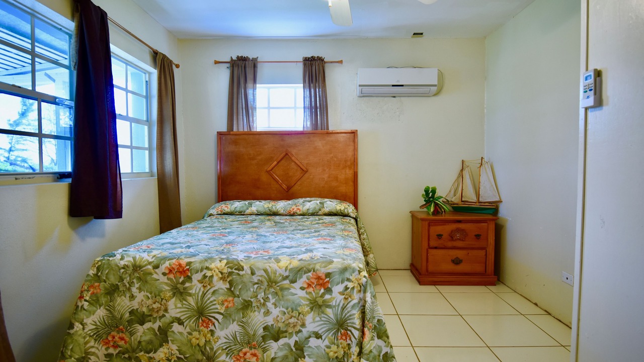 Photo of Bedroom in Kemps Bay