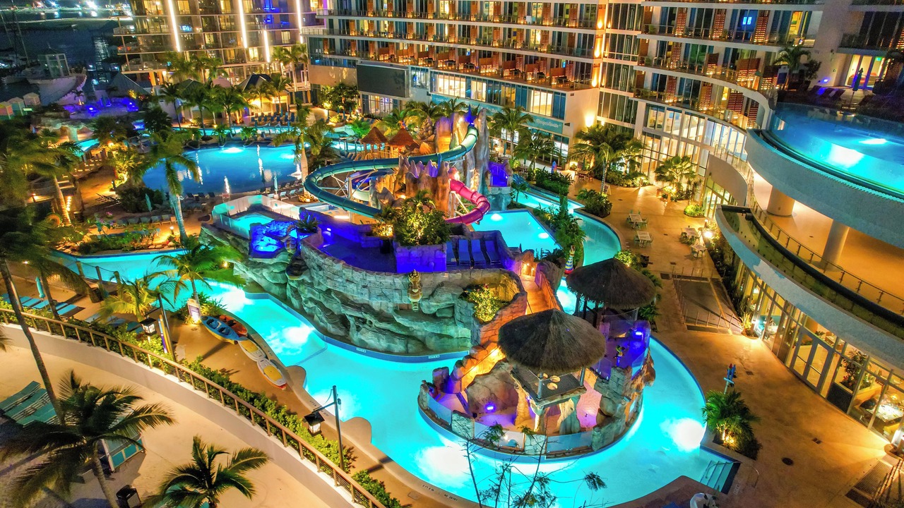 Photo of Outdoor in Downtown Nassau