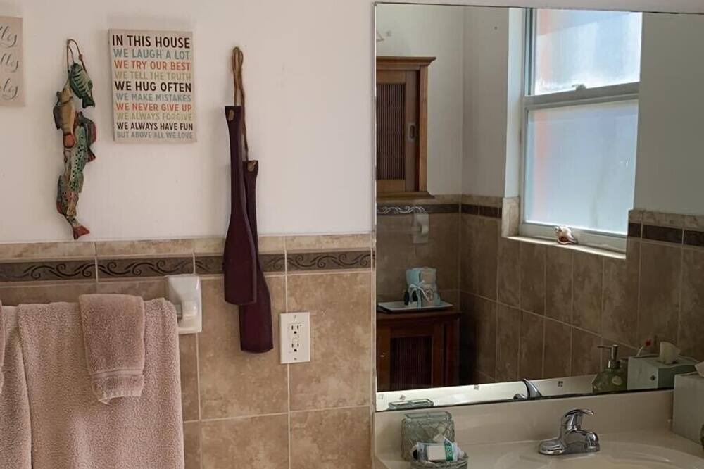 Photo of Bathroom in South Bimini