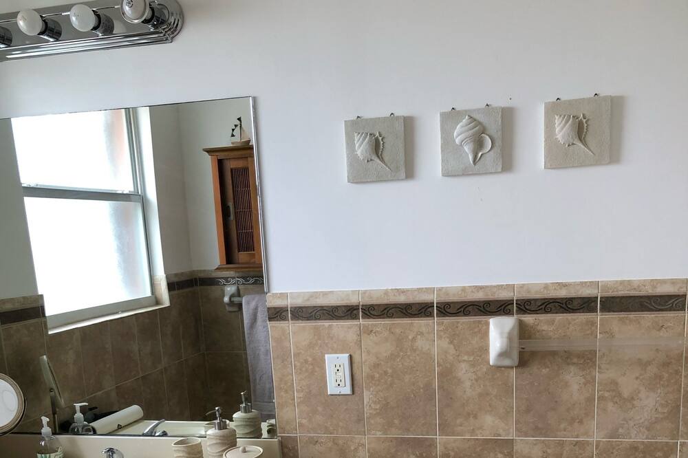 Photo of Bathroom in South Bimini