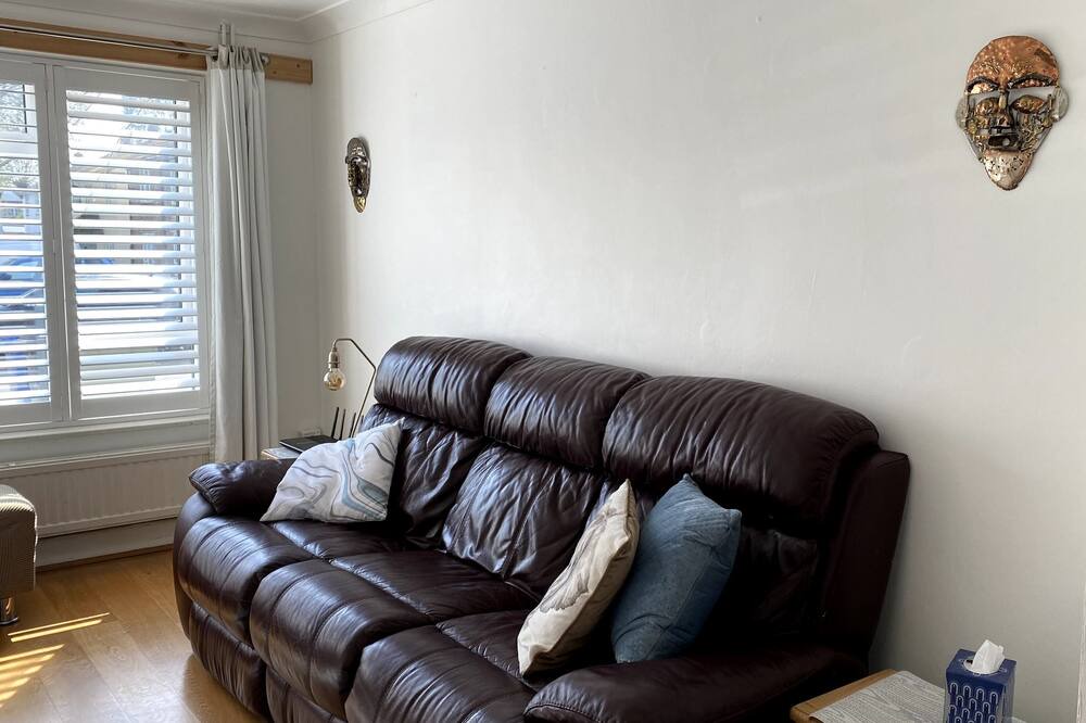 Photo of Livingroom in Hurley