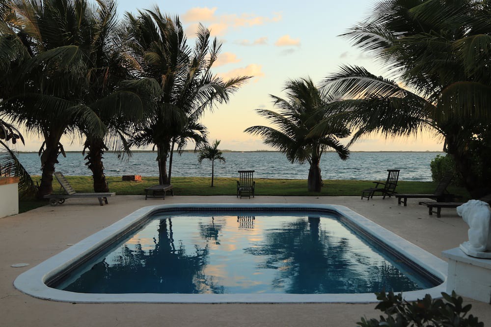 Photo of Outdoor in Nassau
