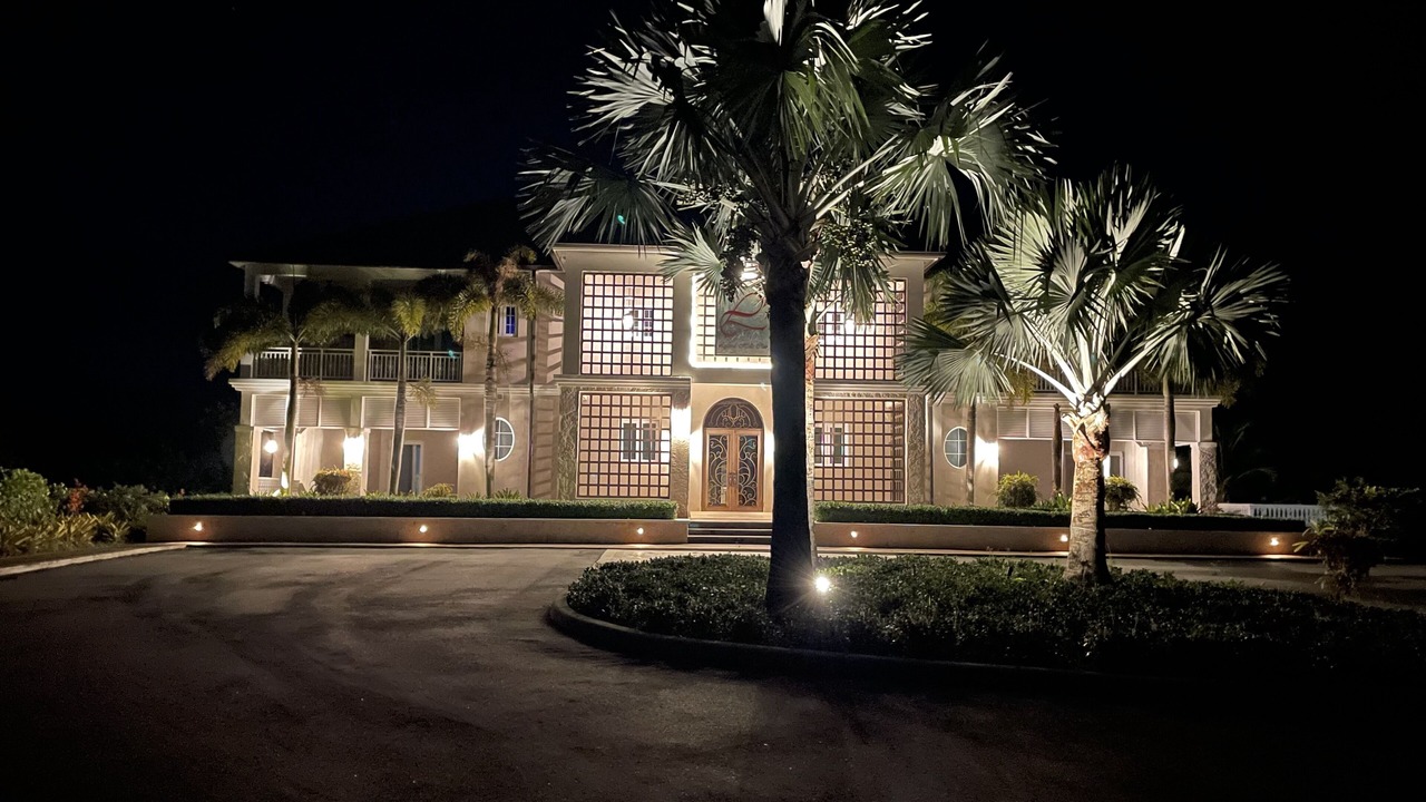 Photo of Outdoor in Nassau