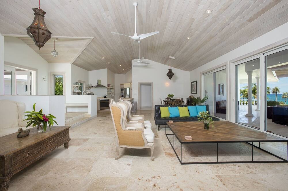 Photo of Bedroom in North Palmetto Point