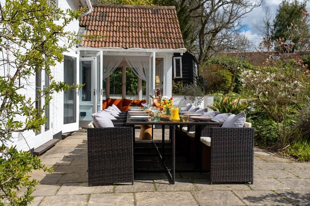 Photo of Patio Balcony in Burley