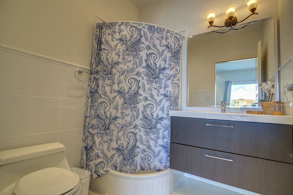 Photo of Bathroom in Westwind