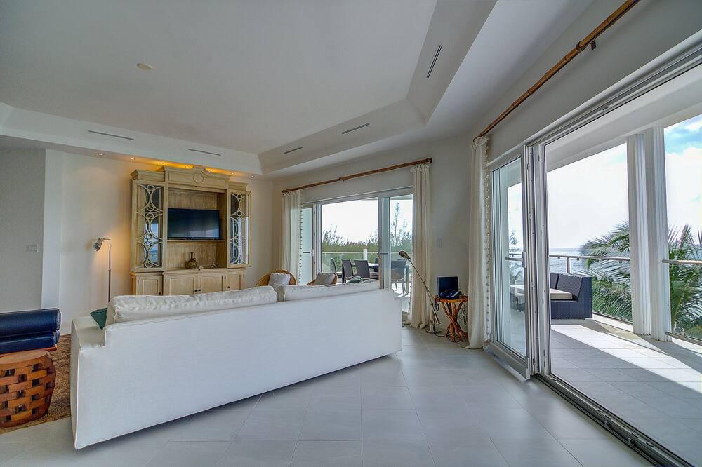 Photo of Livingroom in Westwind