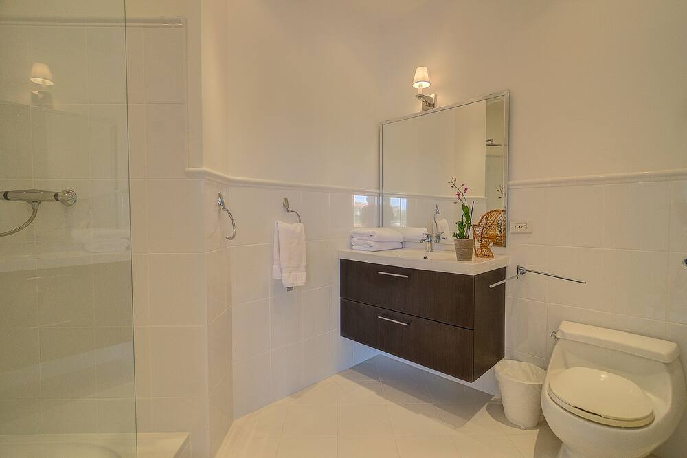 Photo of Bathroom in Westwind