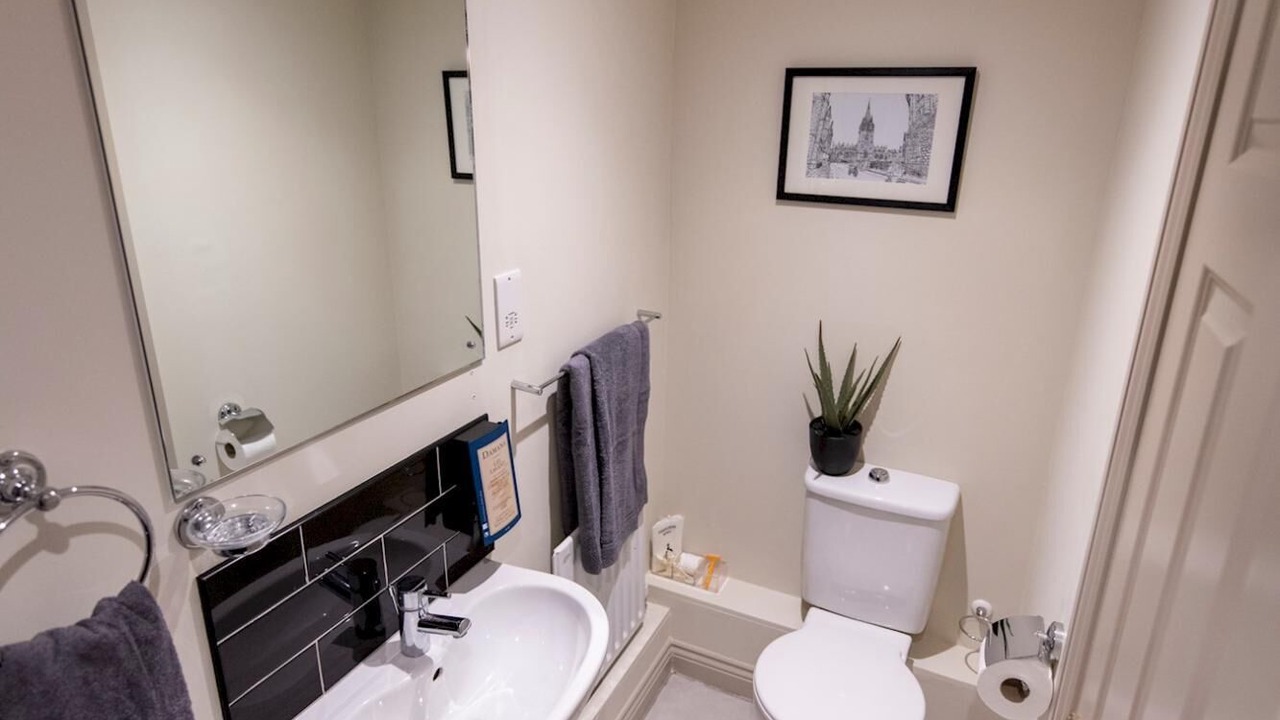 Photo of Bathroom in Oxford