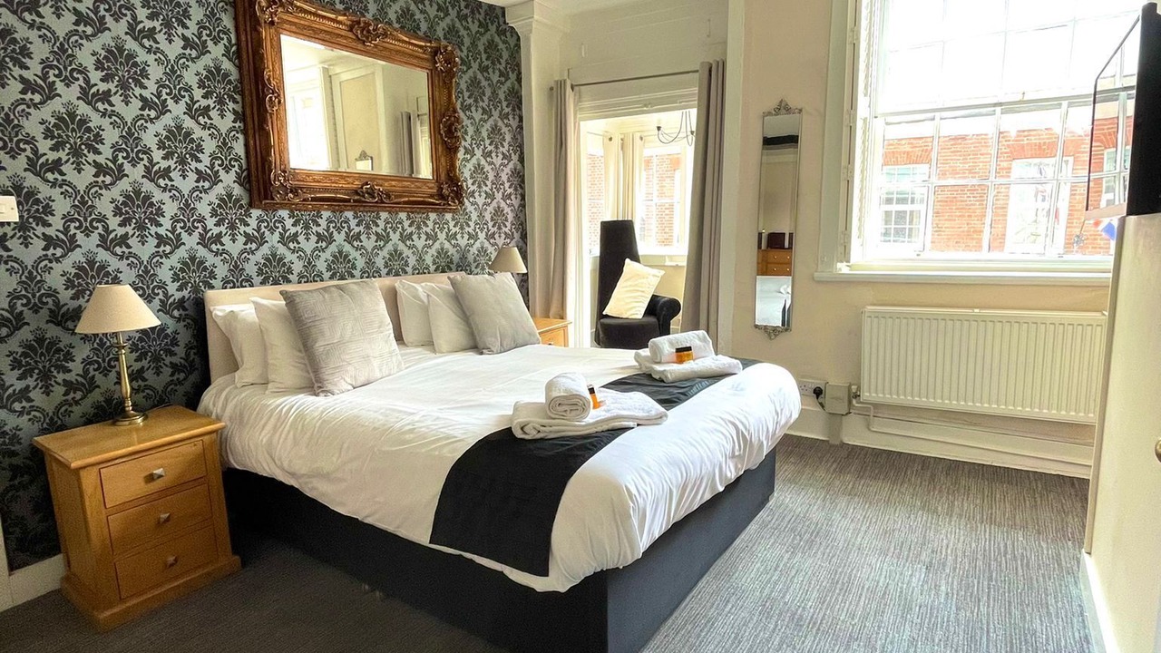 Photo of Bedroom in Eton