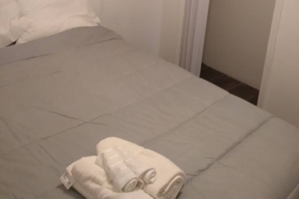 Photo of Bedroom in Alice Town