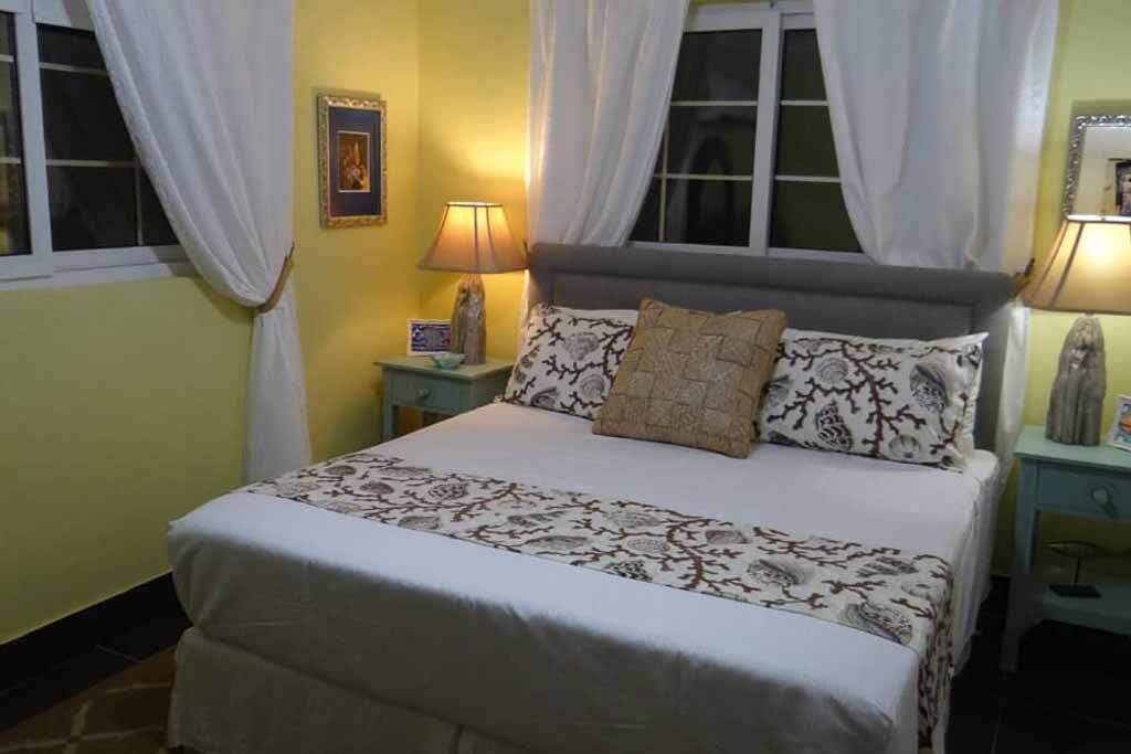 Photo of Bedroom in Cat Island