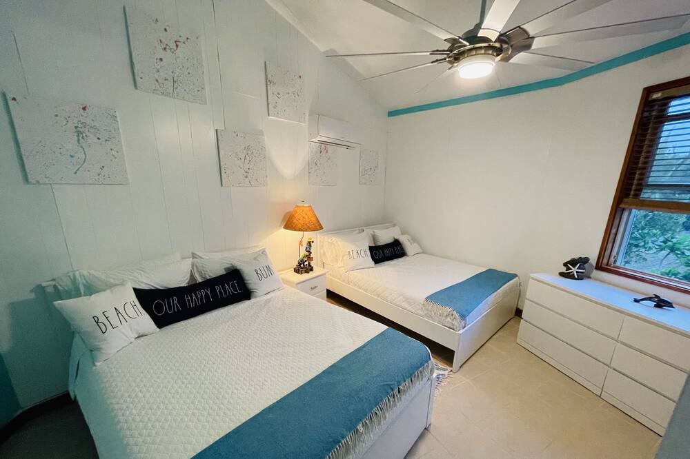 Photo of Bedroom in Gregory Town