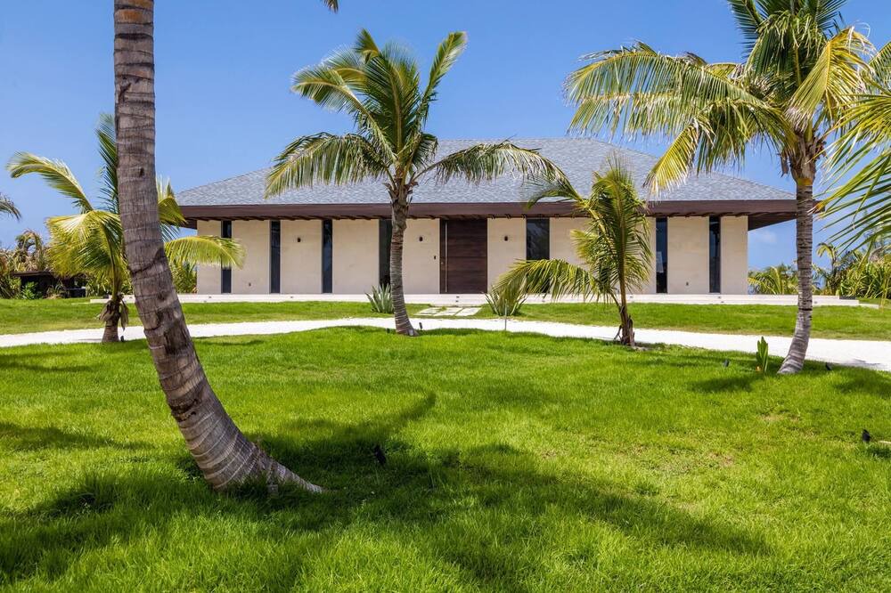 Photo of Outdoor in North Palmetto Point