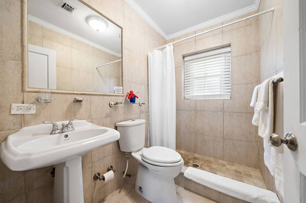 Photo of Bathroom in Governor's Harbour