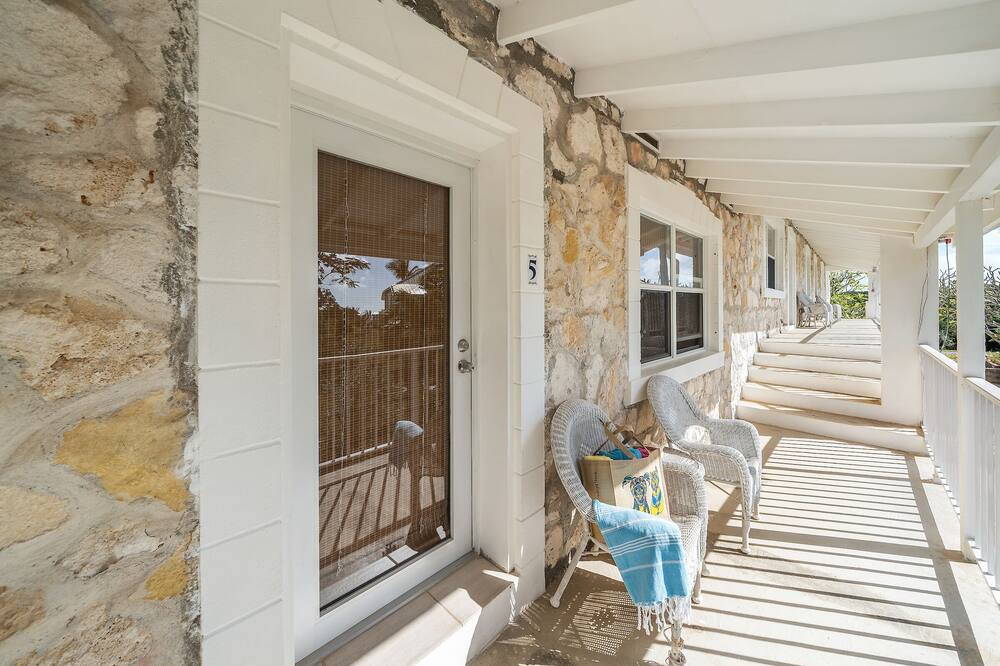 Photo of Patio Balcony in Governor's Harbour