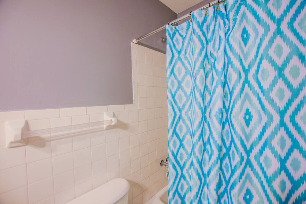 Photo of Bathroom in Paradise Island