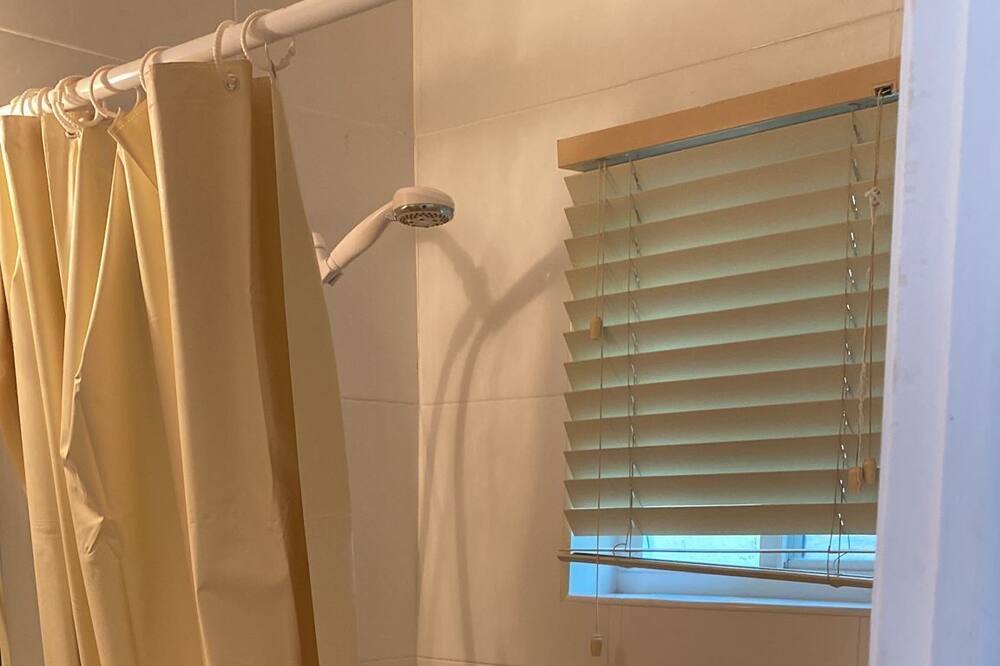 Photo of Bathroom in Coral Harbour