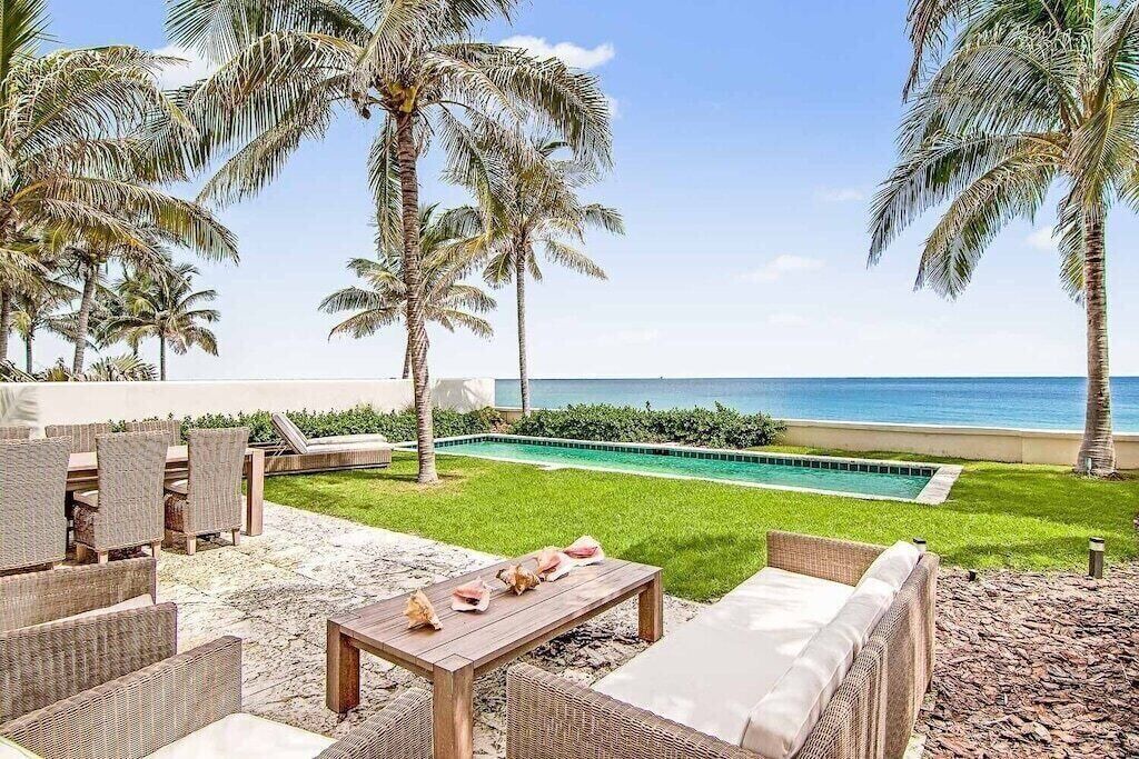Photo of Outdoor in Paradise Island