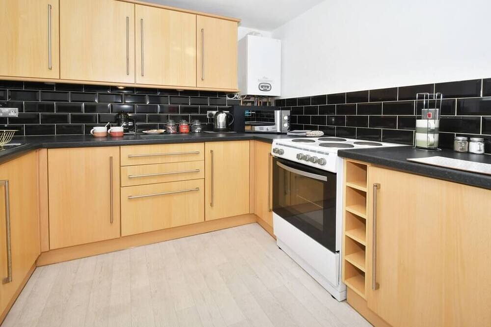 Photo of Kitchen in Newcastle-Under-Lyme