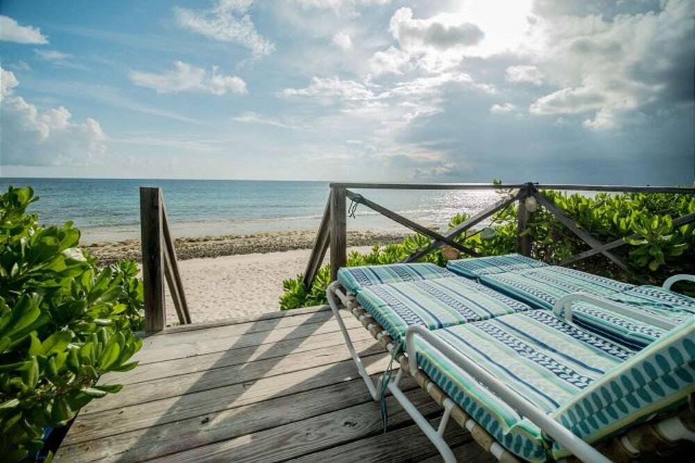 Photo of Patio Balcony in North Palmetto Point