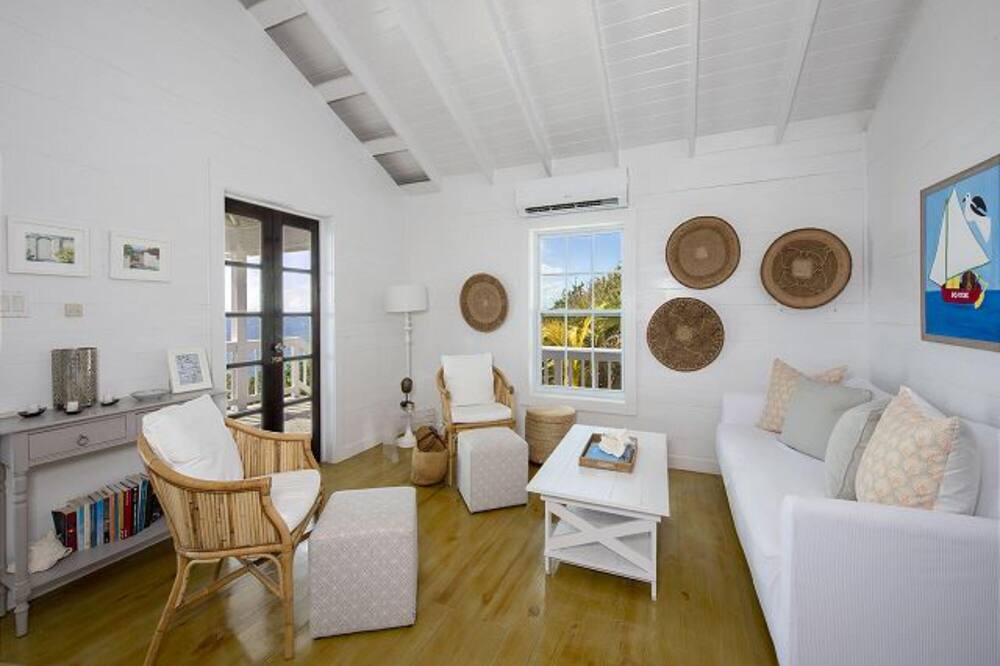 Photo of Livingroom in Gregory Town