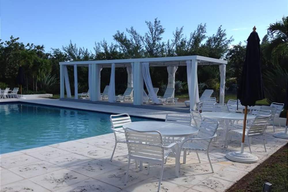 Photo of Outdoor in Savannah Sound