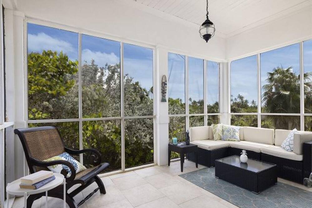Photo of Livingroom in Double Bay