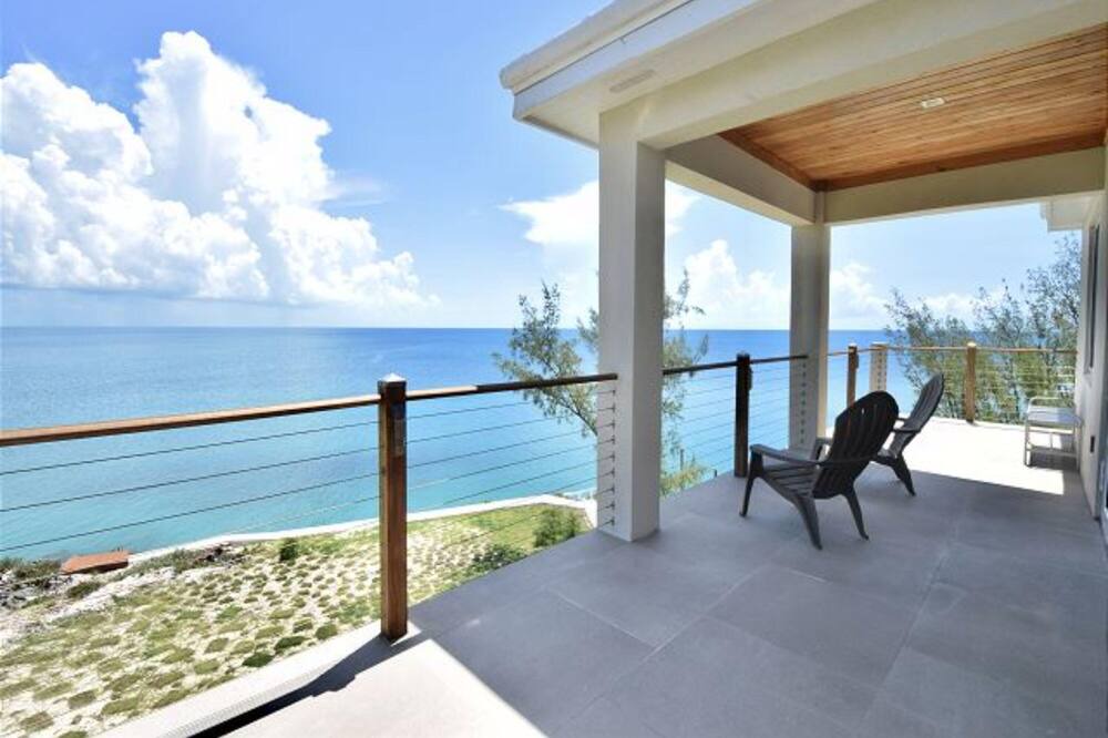 Photo of Patio Balcony in Governor's Harbour