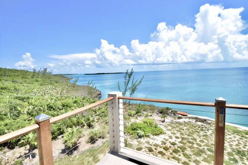 Photo of Patio Balcony in Governor's Harbour