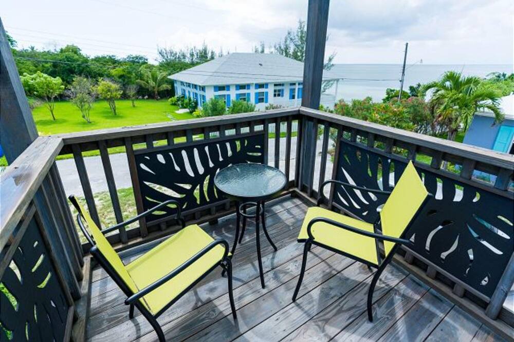 Photo of Patio Balcony in Spanish Wells