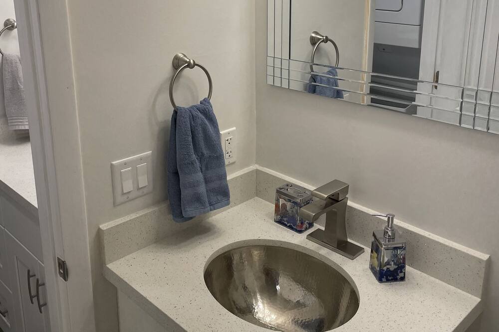 Photo of Bathroom in Williams Town