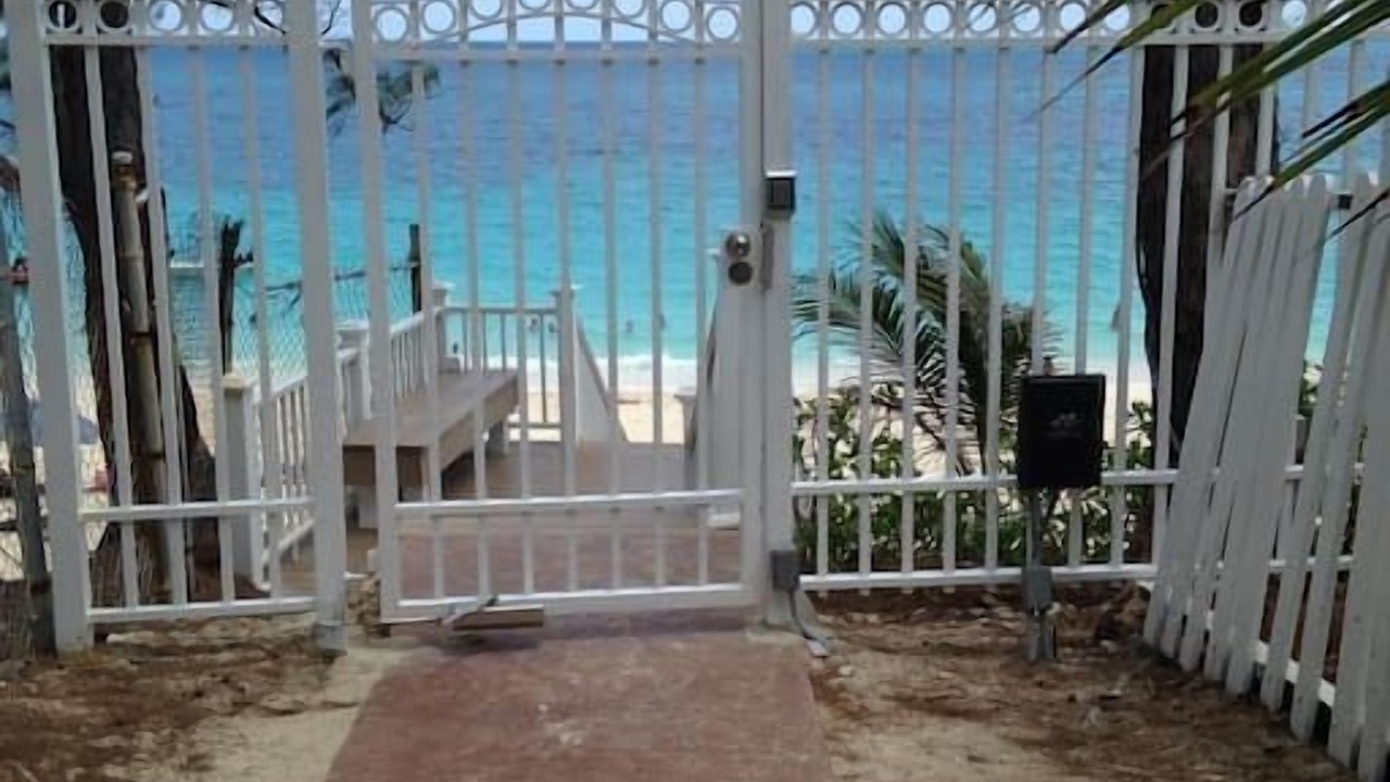 Photo of Outdoor in Paradise Island