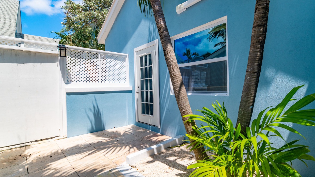 Photo of Patio Balcony in Nassau