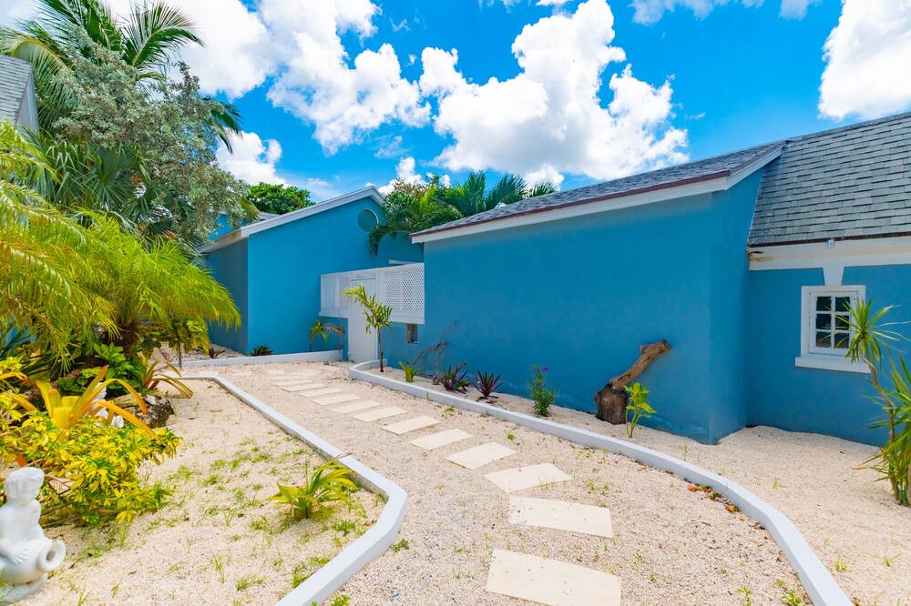 Photo of Outdoor in Nassau