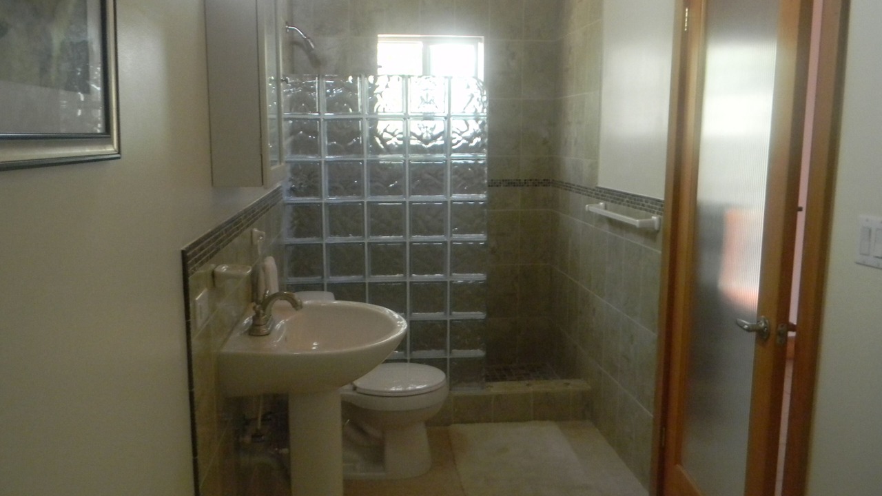 Photo of Bathroom in Deadmans Cay