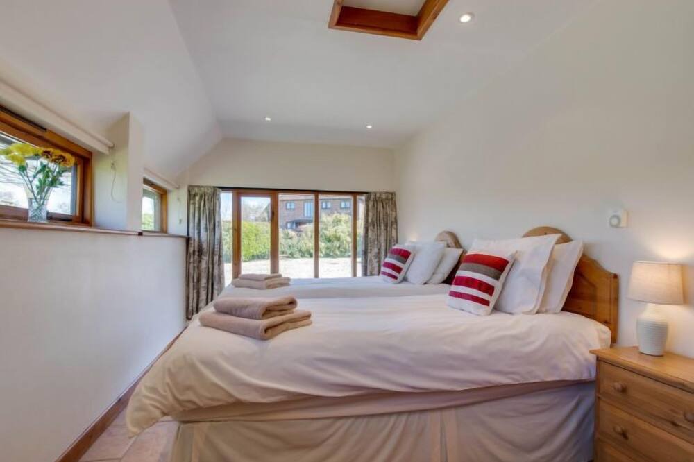 Photo of Bedroom in Ewhurst Green