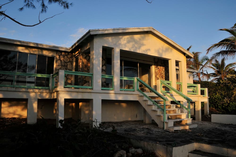 Photo of Outdoor in Stella Maris