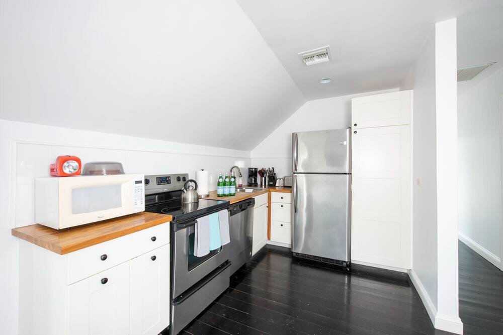 Photo of Kitchen in Governor's Harbour
