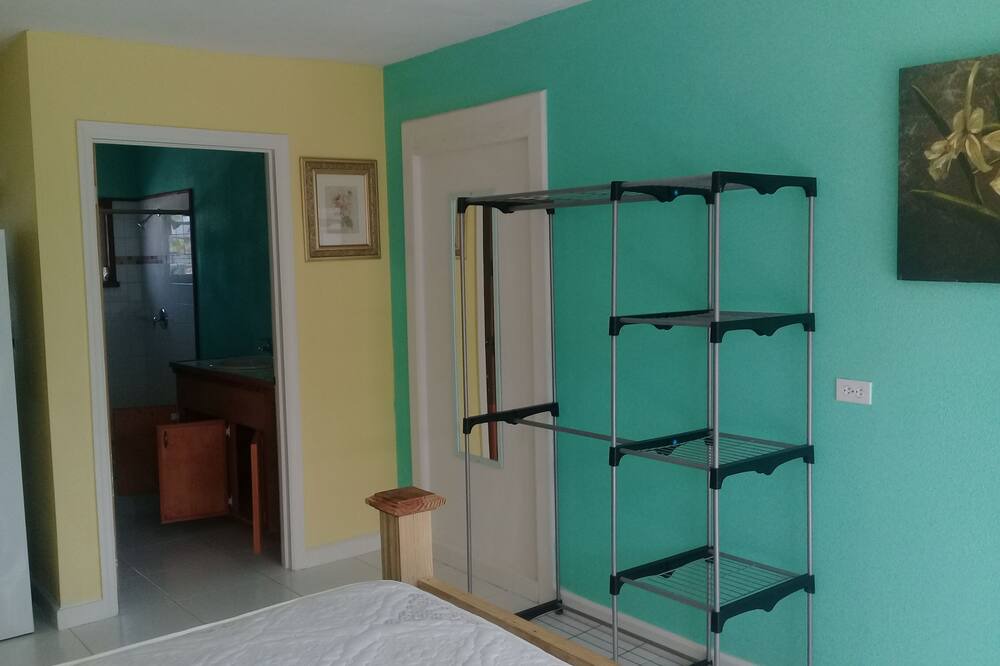 Photo of Bedroom in Long Island