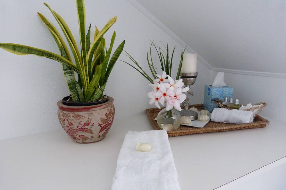 Photo of Bathroom in Spanish Wells